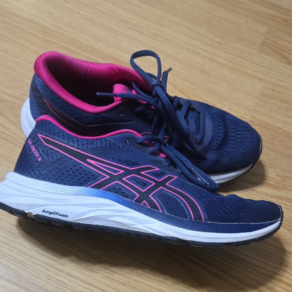 Asics Athletic Shoes